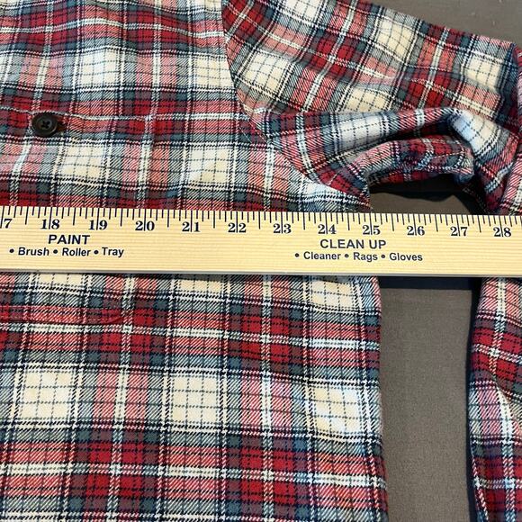 ORVIS Men's Perfect Classic Fit Flannel Plaid Shirt - Size L - Red White Gray - Picture 2 of 9
